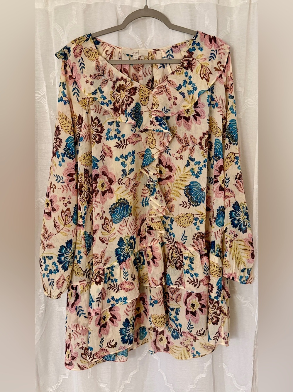 LOFT Floral Sheer Ruffle Hem Tunic Blouse Large